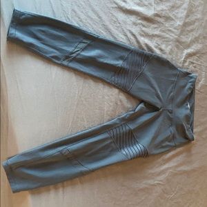 Old Navy Active 3/4 leggings